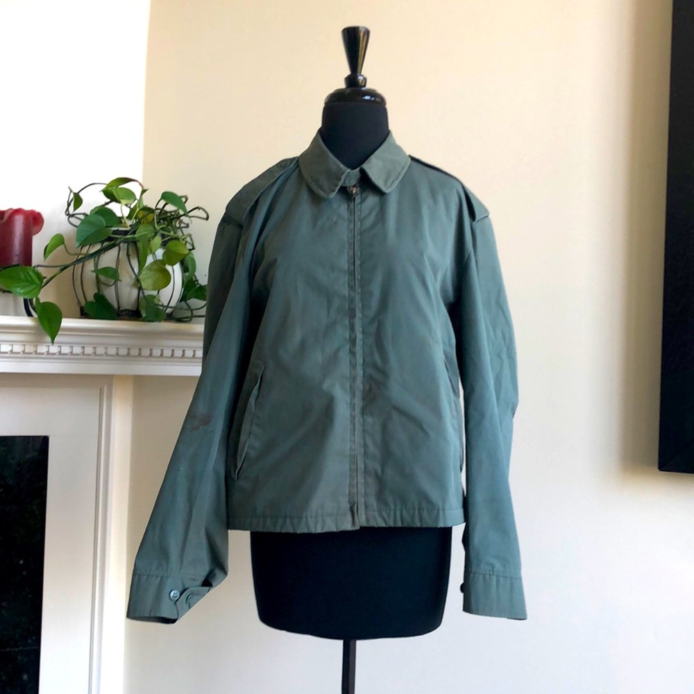 Ceiling Zero Wind Breaker